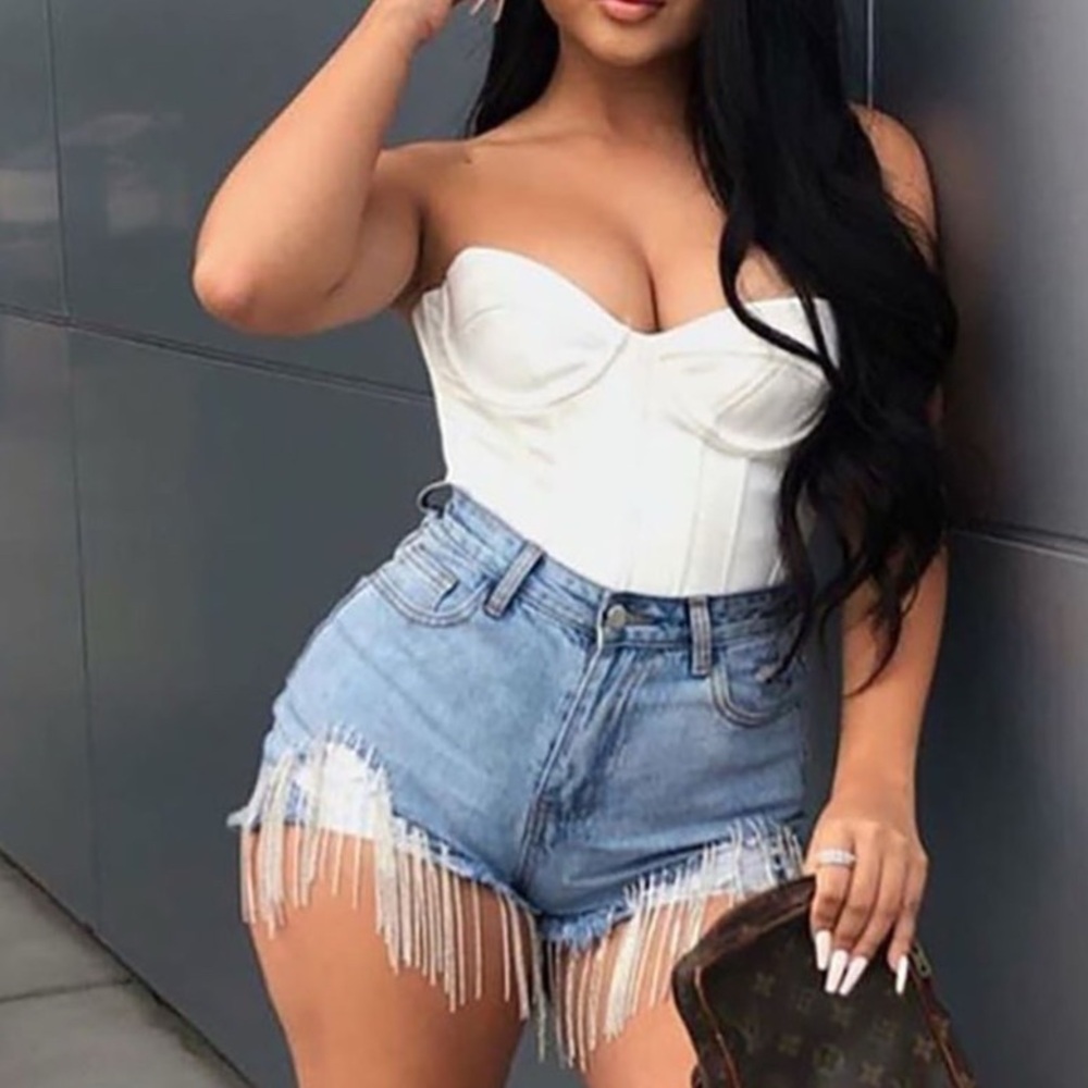 Fashion Nova Size XL Denim Came Through Dripping Rhinestone Denim Shorts - Picture 6 of 7